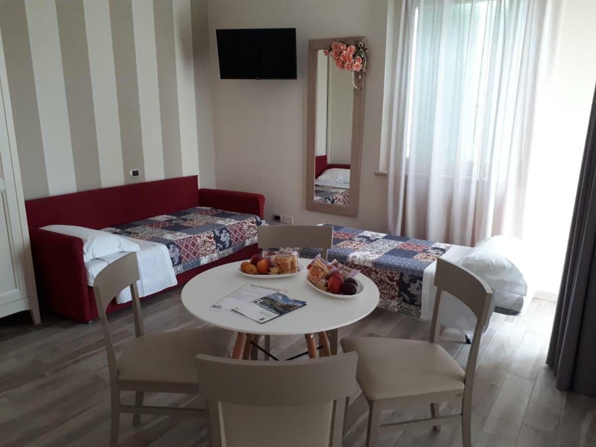 Villa Poggio บาร์โดลิโน ภายนอก รูปภาพ